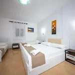 Hotel Noan & 3*