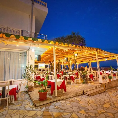 Noan & Hotel Dhërmi